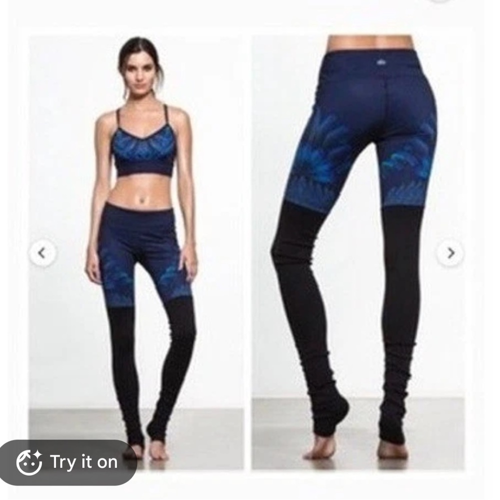 Alo yoga goddess leggings limited edition blue peacock tail feather print XS NWT